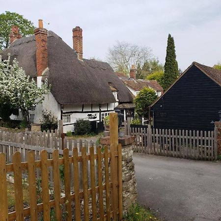 Abingplough House Bed & Breakfast Abingdon-on-Thames Bagian luar foto