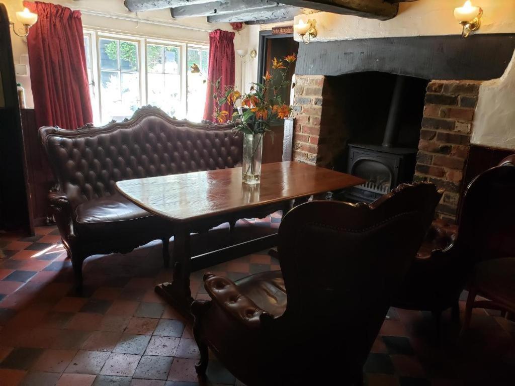 Abingplough House Bed & Breakfast Abingdon-on-Thames Bagian luar foto