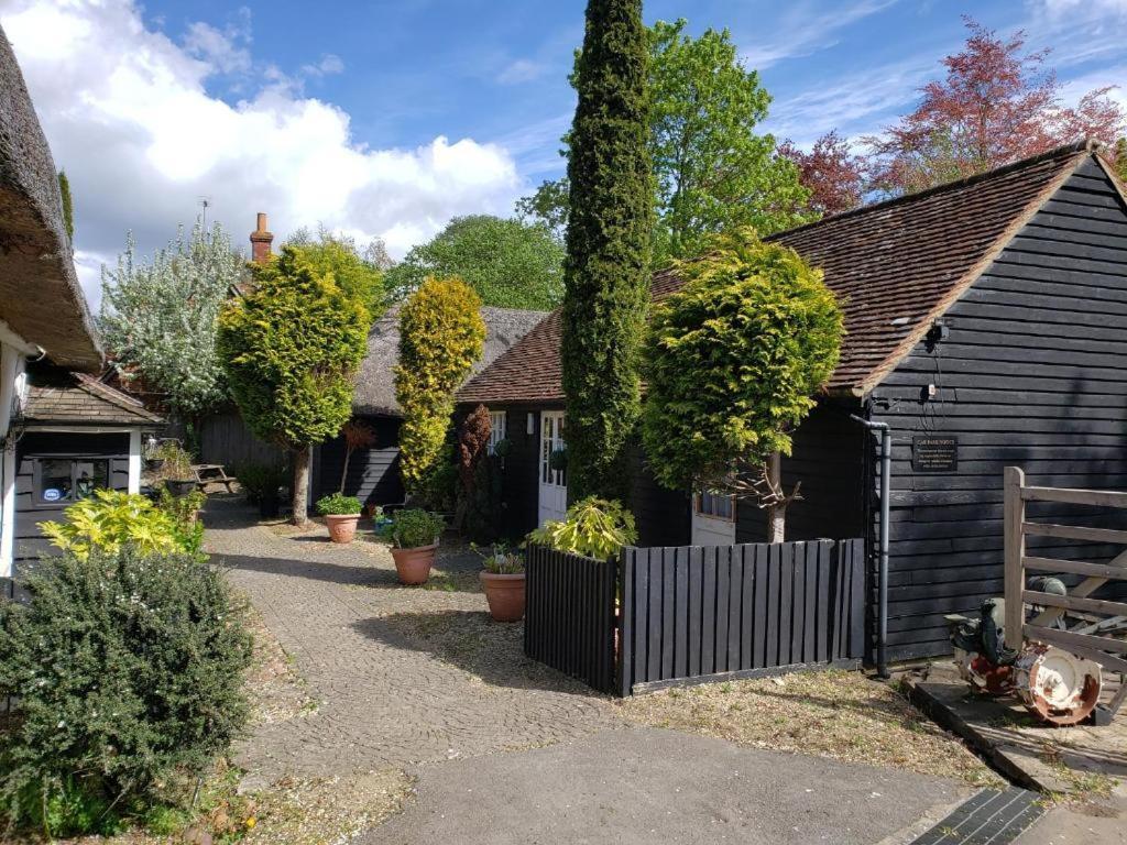 Abingplough House Bed & Breakfast Abingdon-on-Thames Bagian luar foto
